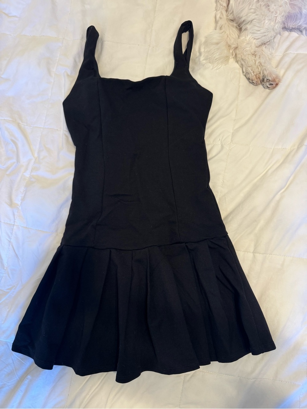 Women's Black Sleeveless Pleated-Hem Mini Dress